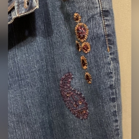 Hearts of Palm Women's Boot Cut Jeans with Embroidery Sz.16 - Picture 10 of 12